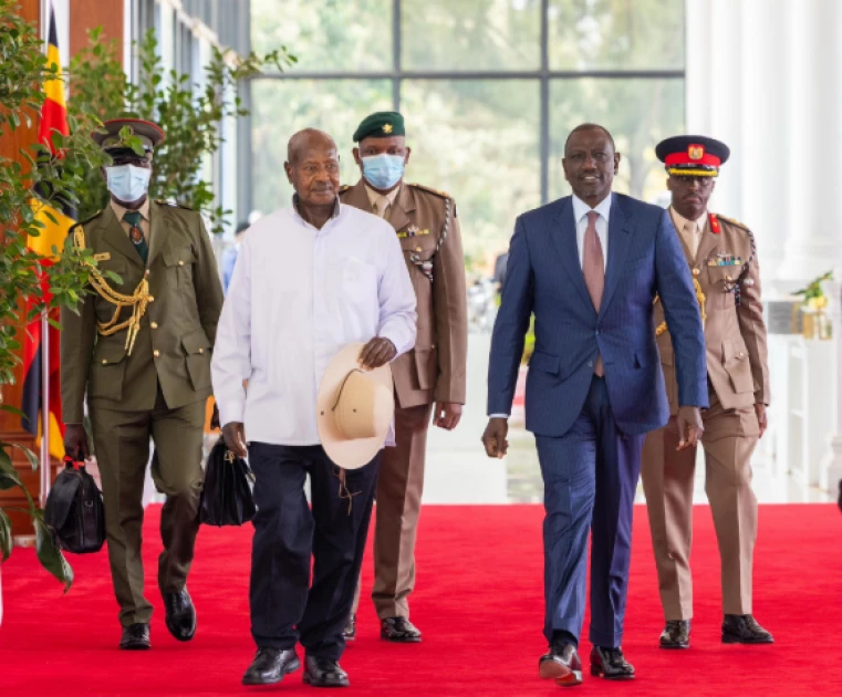 Ruto affirms strong ties with Uganda as he signs 8 MOUs with Museveni