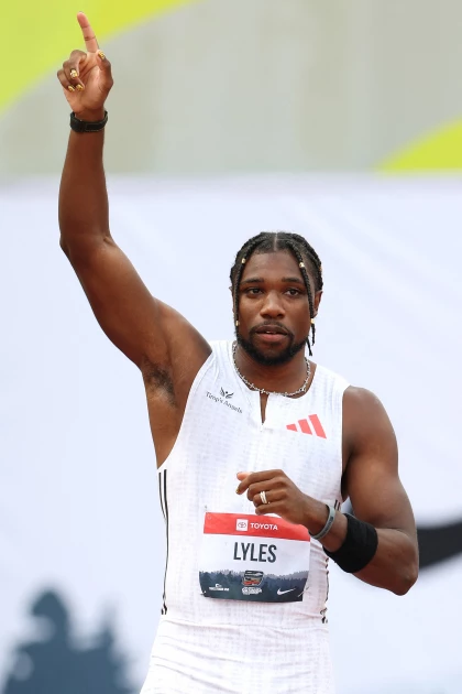Richardson, Lyles ease through 100m heats at US trials