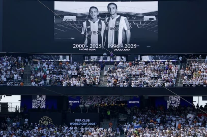 Gondomar, boyhood club of Jota and Silva, honour brothers with new kit