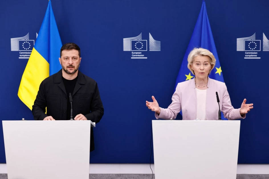 Zelensky, European leaders head to US for talks on peace deal terms Zelensky, European leaders head to US for talks on peace deal terms