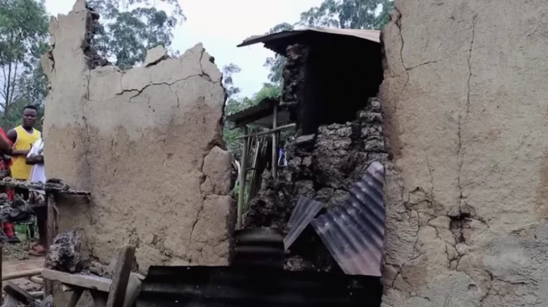 Rebels armed with machetes kill at least 52 in eastern Congo Rebels armed with machetes kill at least 52 in eastern Congo