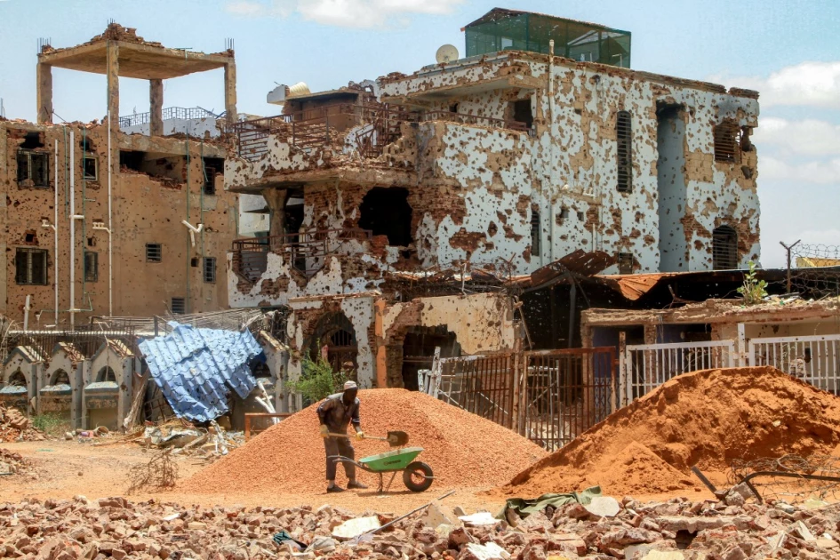 WFP aid convoy attacked in Sudan's Darfur WFP aid convoy attacked in Sudan's Darfur