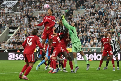 Liverpool face Isak dilemma ahead of Arsenal visit to Anfield