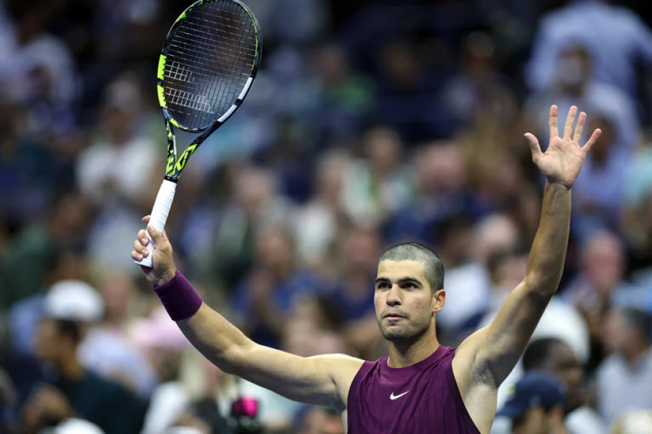 Alcaraz races into US Open third round as Djokovic, Sabalenka advance Alcaraz races into US Open third round as Djokovic, Sabalenka advance