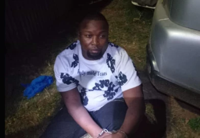 Taxi driver arrested for stealing Ksh.500K from client in Lavington Taxi driver arrested for stealing Ksh.500K from client in Lavington