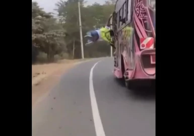 Driver arrested after viral video of tout performing stunts on moving matatu Driver arrested after viral video of tout performing stunts on moving matatu