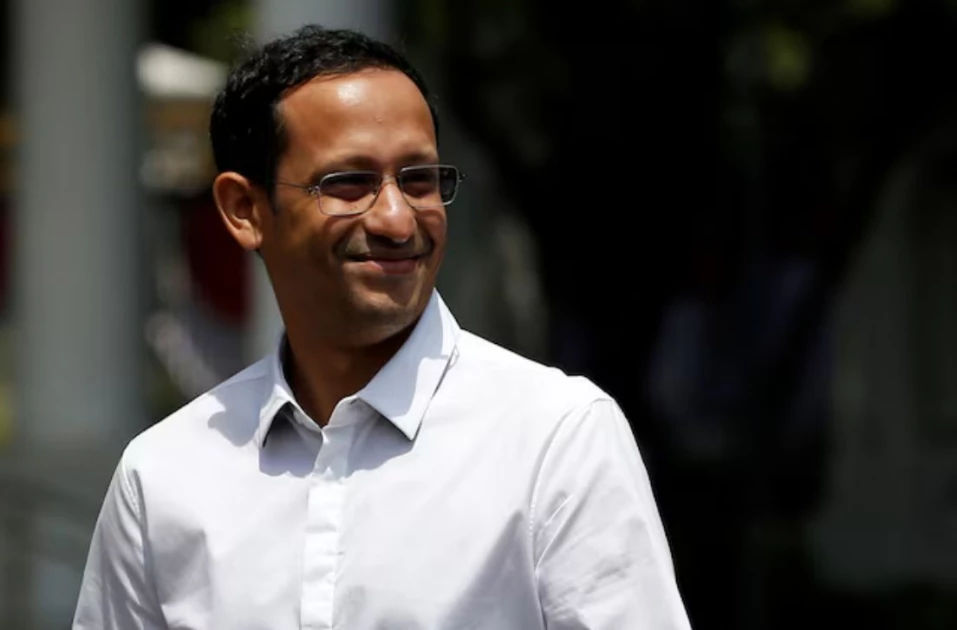 Indonesia detains former minister and Gojek founder as suspect in graft case Indonesia detains former minister and Gojek founder as suspect in graft case