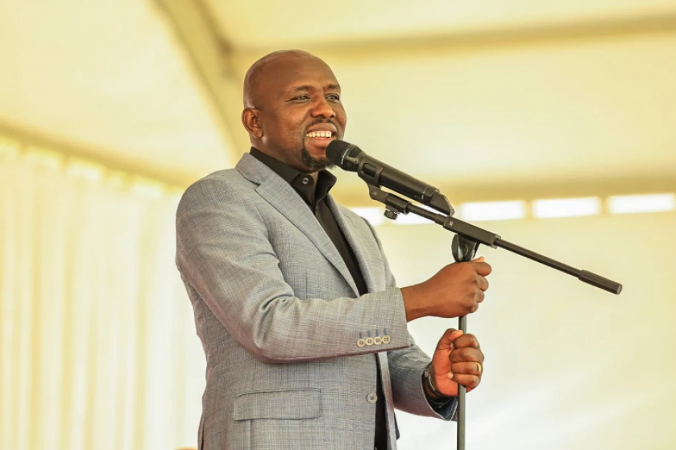 ‘Wacheni ujinga!’ Murkomen defends remarks on police asking Kenyans for fuel money