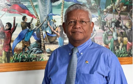 Seychelles presidential vote going to runoff, electoral commission says
