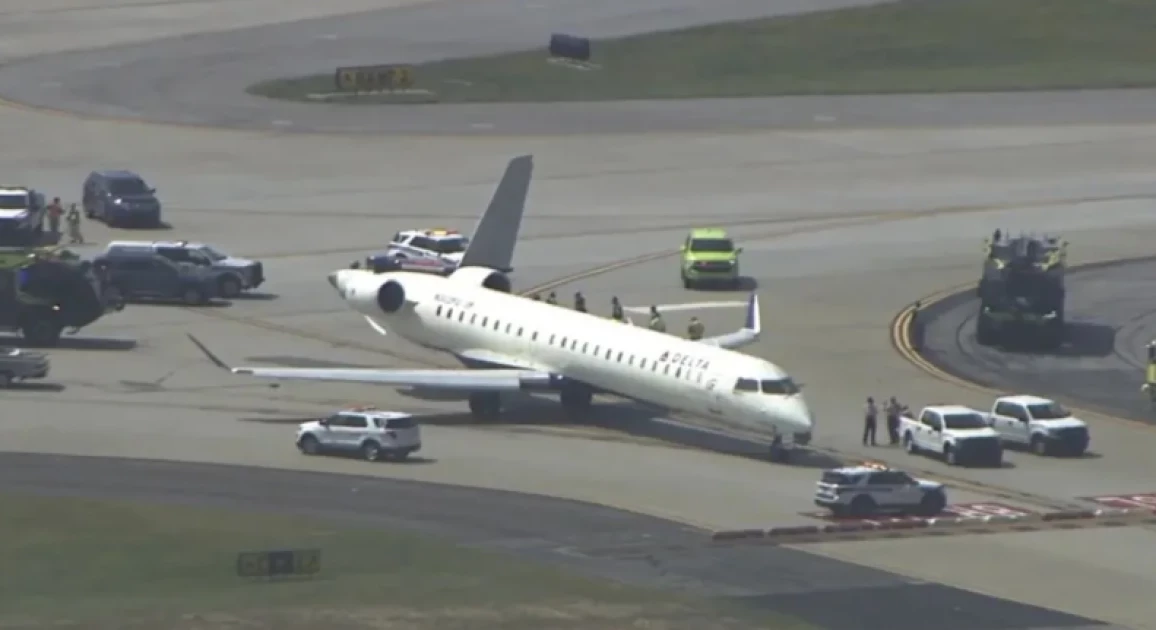 Planes collide on runway at New York's LaGuardia airport