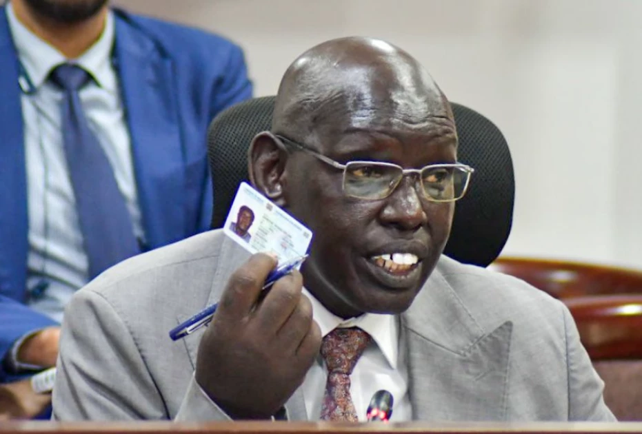 Over 400,000 IDs uncollected as Gov't decries low voter registration turnout Over 400,000 IDs uncollected as Gov't decries low voter registration turnout