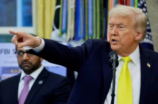 Trump has 'alcoholic's personality,' chief of staff says in bombshell interview Trump has 'alcoholic's personality,' chief of staff says in bombshell interview