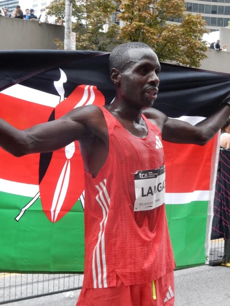 Toroitich wins Amsterdam Marathon with fourth fastest time in 2025 Toroitich wins Amsterdam Marathon with fourth fastest time in 2025