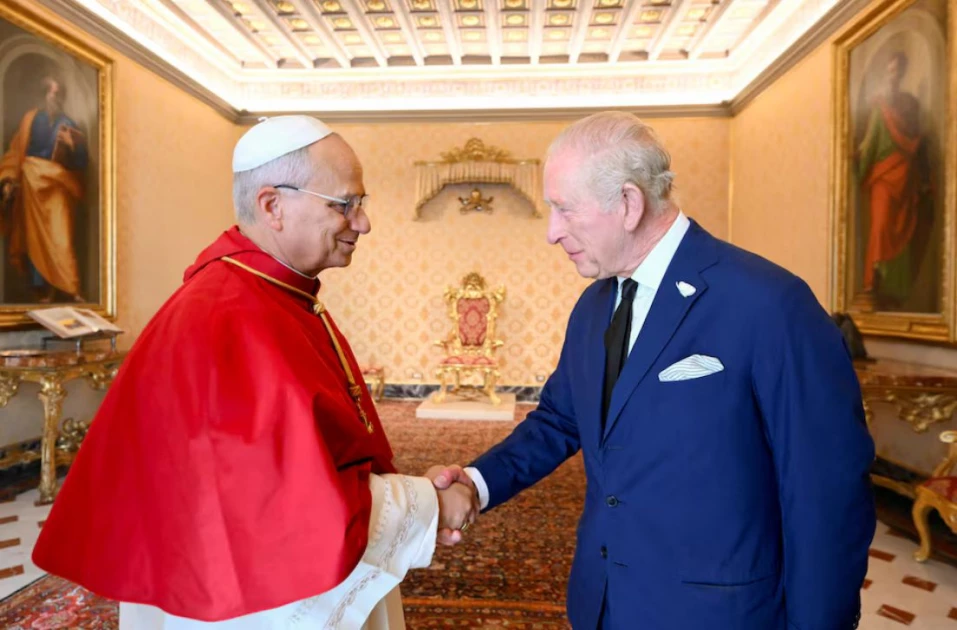 King Charles and Pope Leo pray together in a 500-year first