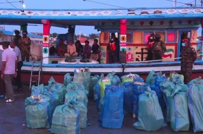 6 Iranians arrested as Kenya Navy intercepts vessel with drugs worth Ksh.8.2 billion