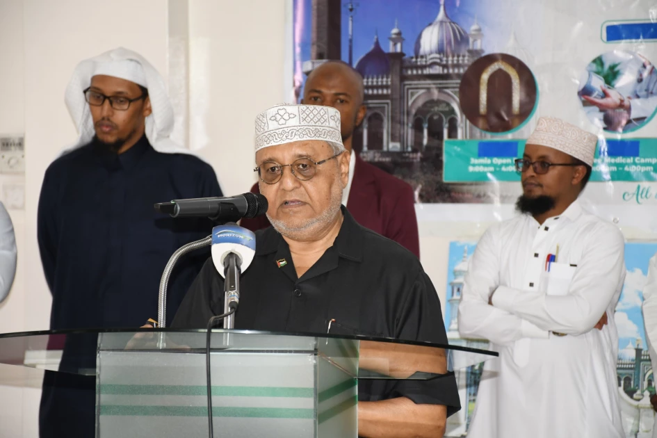 Jamia Mosque unveils historic photo exhibition to mark 100 years of faith and service