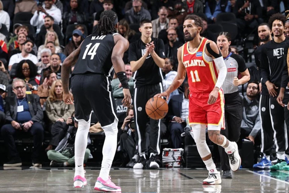 NBA Hawks lose guard Young for four weeks with knee sprain