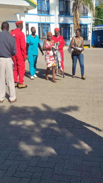 Former Nairobi Governor Sonko pays hospital bills for over 100 mothers detained at Mama Lucy