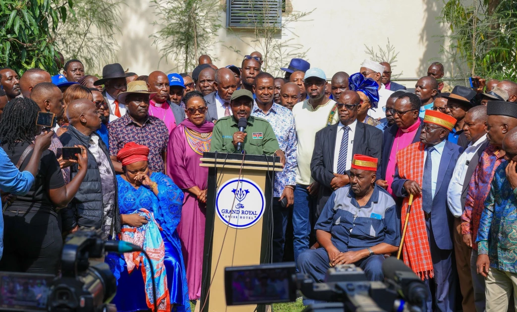 'We almost got killed in 2023,' Kalonzo pays emotional tribute to Raila in Bondo