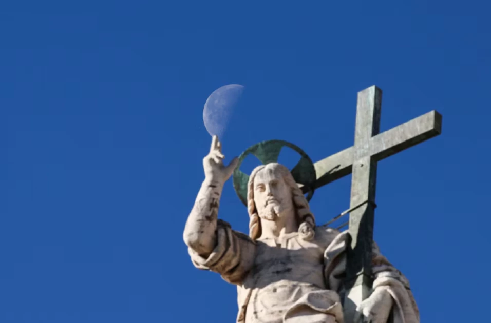 Jesus did not appear on hill in France, Vatican says