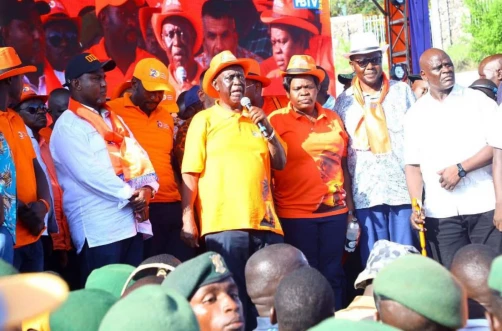 ODM boss Oburu: Raila left us in broad-based Gov't until 2027, but after that... ODM boss Oburu: Raila left us in broad-based Gov't until 2027, but after that...