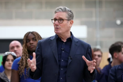 UK calls for restraint over China's military drills around Taiwan