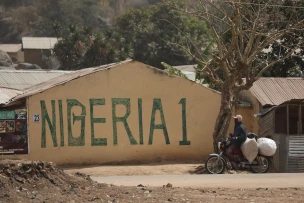 Dozens killed in fresh Nigeria attacks