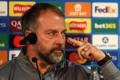 Spanish giants Barcelona sign Ajay Tavares from Norwich City 