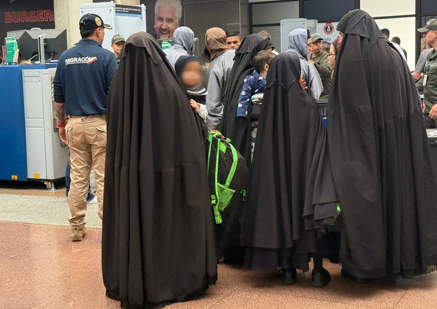 Colombia expels 9 members of Jewish sect accused of minor abuse