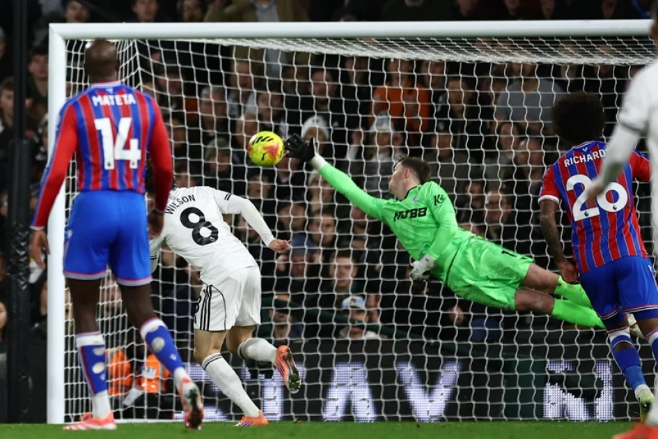 Palace sink Fulham to reach fourth place, Rutter rescues Brighton