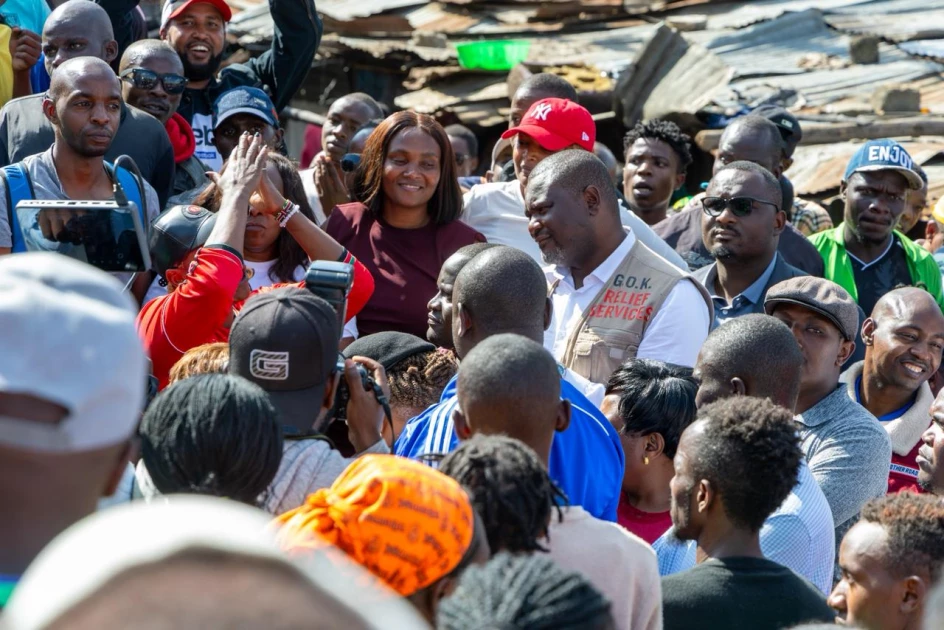 CS Ruku delivers relief to Mathare fire victims, warns against ‘empty opposition rhetoric’