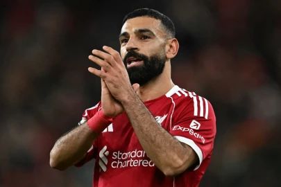 Salah sets up goal on return to Liverpool action
