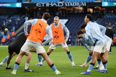 Man City players face Christmas weigh-in as Guardiola issues 'fatty' warning