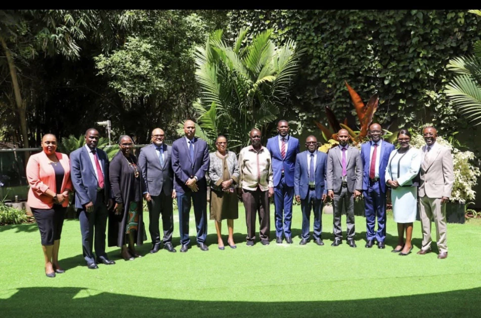 Senior gov't PSs pay condolence visit to ODM leader Dr Oburu Odinga