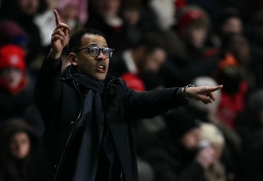 Rosenior salutes 'outstanding' start to Chelsea reign