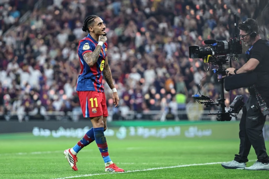 Barca's Flick hails 'unbelievable' Raphinha mentality