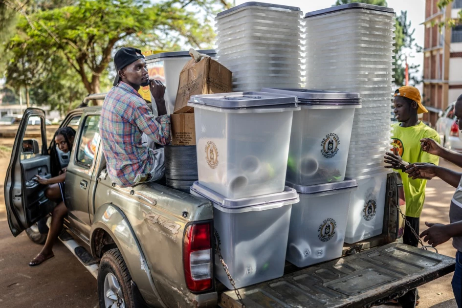 Uganda votes under internet blackout and police crackdown