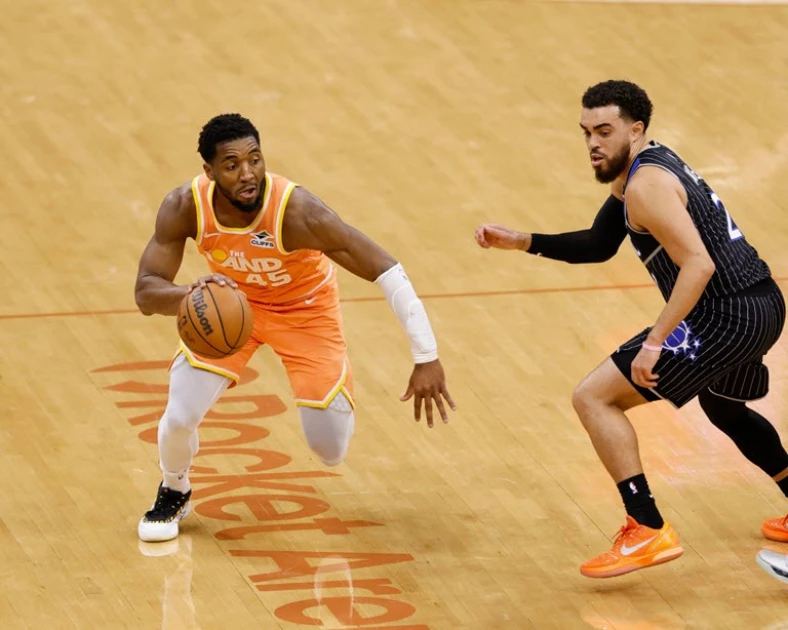 Doncic magic sparks Lakers over Bulls, Celtics bounce back