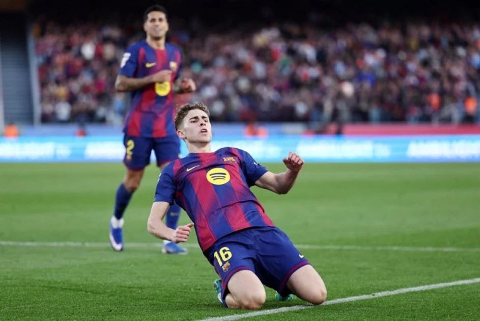 Barcelona back top of La Liga with Levante win