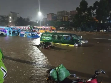 “Tunataka Power!”: Flood Chaos Leaves Parts of Nairobi Without Electricity for Days