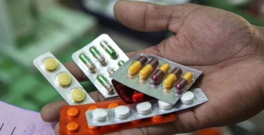 India Battles Superbugs: Doctor Debunks Antibiotic Misuse Myths | Quick Digest