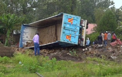 Two killed after lorry rammed into shop at Kawa Shopping Centre in Migori