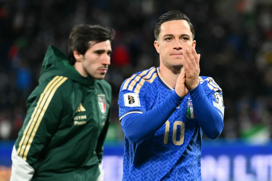 Italy stay in World Cup hunt as Wales, Ireland suffer penalty heartbreak