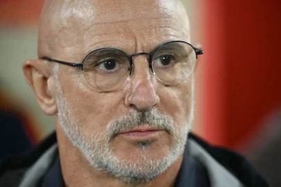 'Fired up' Spain ready to hit back, says De la Fuente