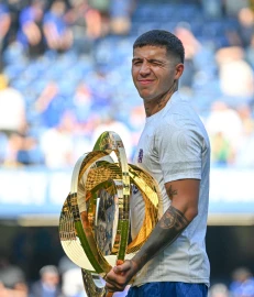 'Line crossed': Chelsea's Fernandez dropped for two matches