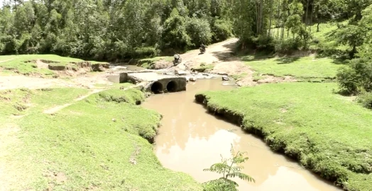 Narok West residents stranded as bridge washed away, call for action as schools reopen