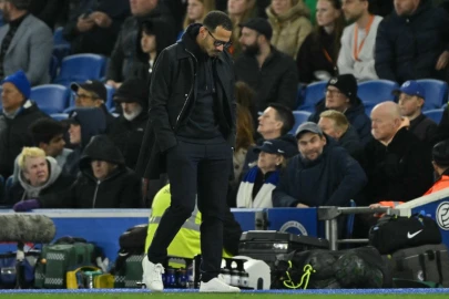 Rosenior seeks to match Paris FC's capital ambition as Ligue 1 returns