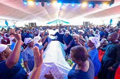 Orengo condemns chaos at burial of MP Nyikal’s father, blames ‘hired goons’