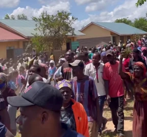 Protests after MP Njeri Maina blocked from commissioning classrooms in Kirinyaga