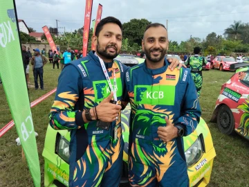 Fans sing happy birthday as Karan Patel launches Pearl Rally title defence